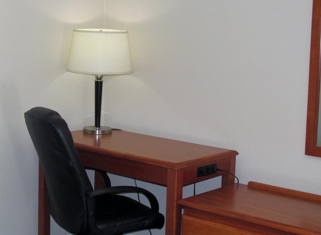 Oakdale Country Inn Motel المظهر الخارجي الصورة