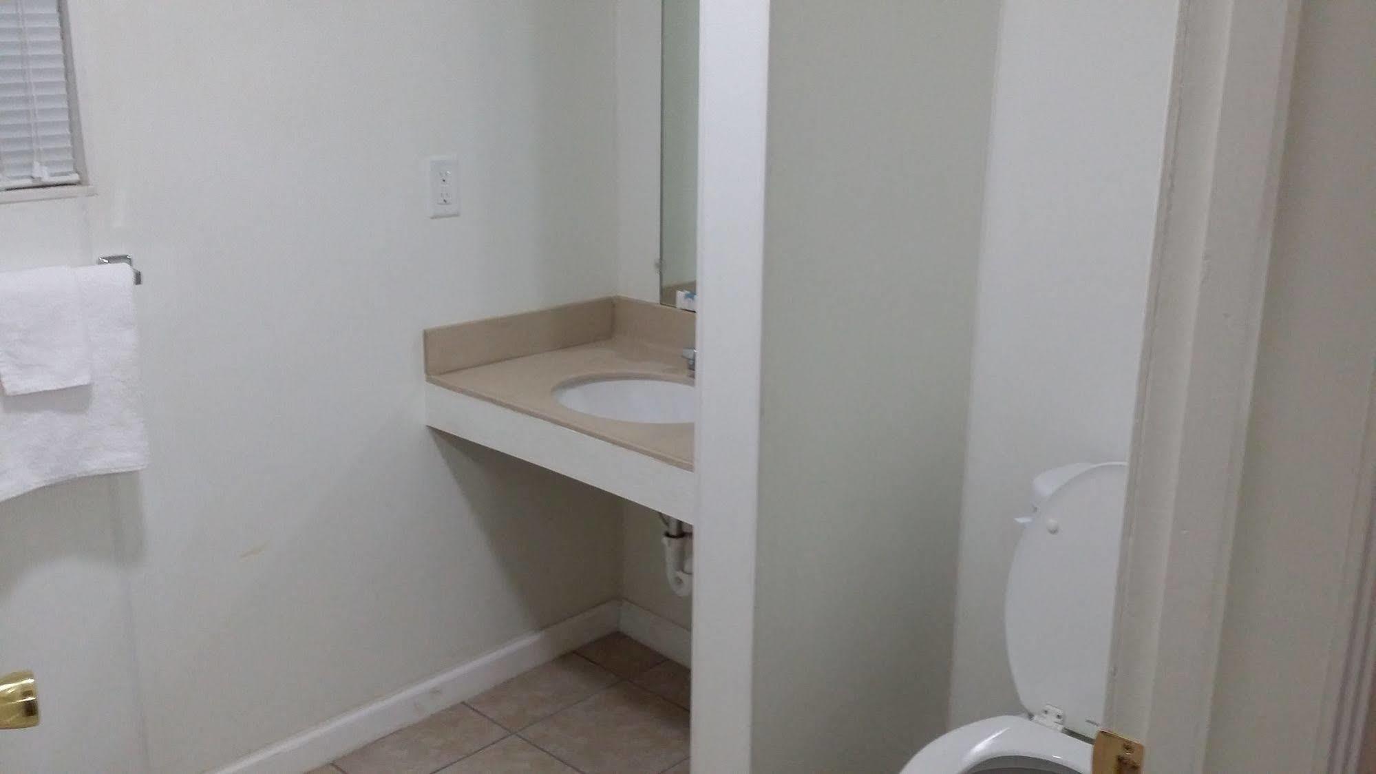 Oakdale Country Inn Motel المظهر الخارجي الصورة